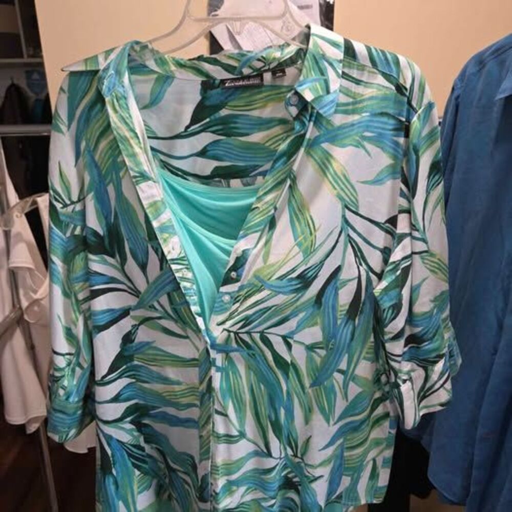 7th Avenue Design Studio New York & Company tropical leaf print shirt XL